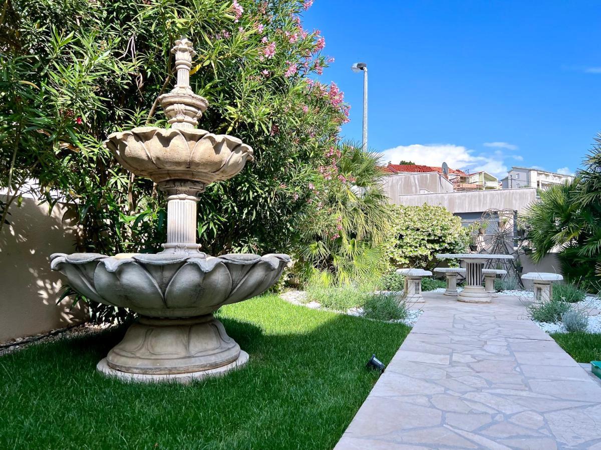 Villa Romana II أوميس المظهر الخارجي الصورة
